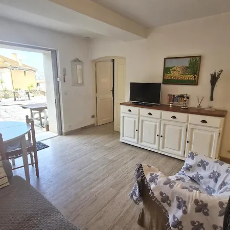 Apartment 2 Pieces Climatise Avec Terrasse Et Parking, Proche Centre - Fr-1-780-84 Sainte-Maxime
